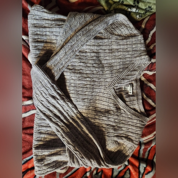 Women's Croft&Barrow Purple Sweater - Picture 2 of 5